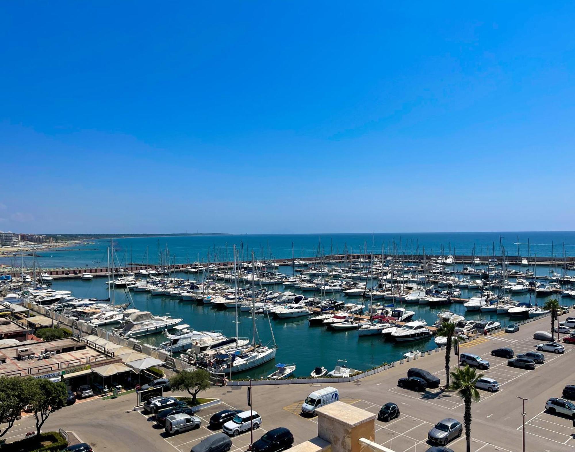 Marina Seaview - Attico - * Nettuno